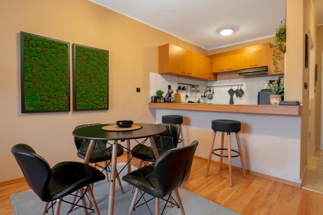Cosy Green Apt Close To Macedonia Square Sofia Extérieur photo