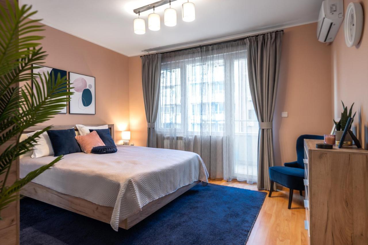 Cosy Green Apt Close To Macedonia Square Sofia Extérieur photo