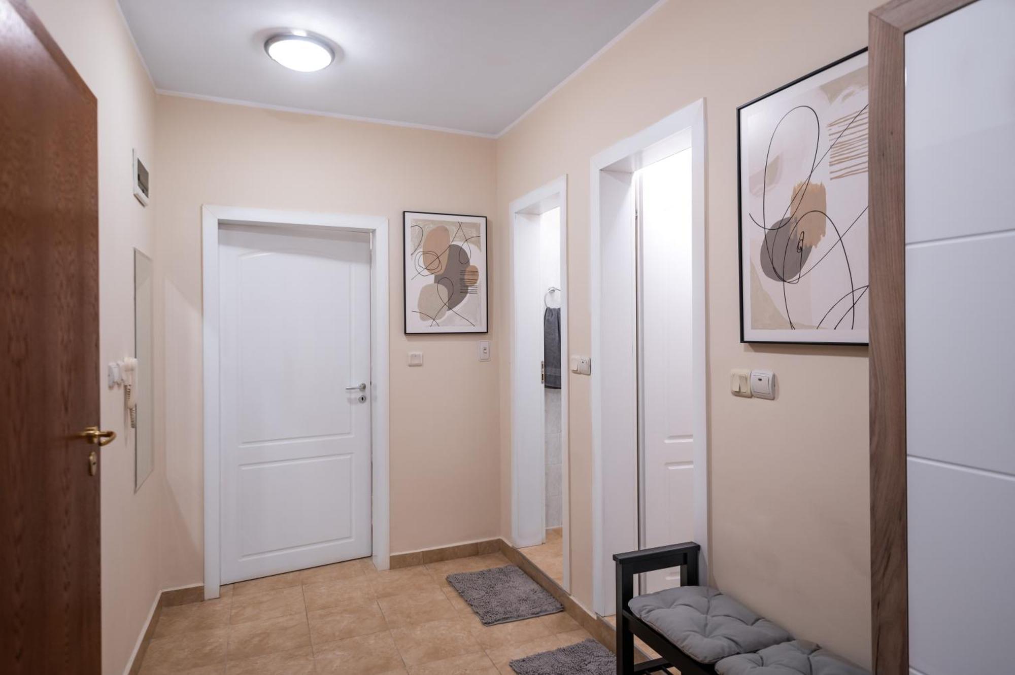Cosy Green Apt Close To Macedonia Square Sofia Extérieur photo
