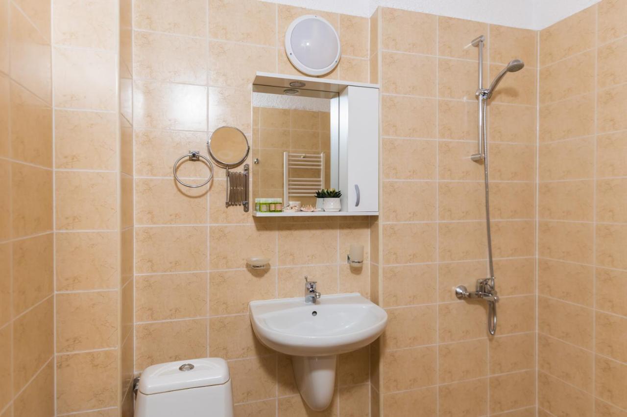 Cosy Green Apt Close To Macedonia Square Sofia Extérieur photo